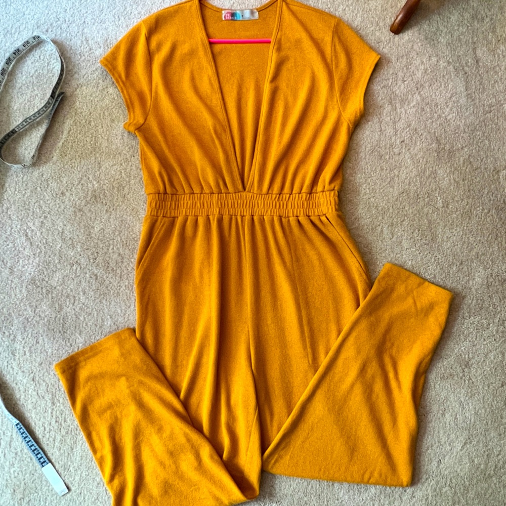 Free People beach jumper - loose-fit terry cloth cotton. Fun color!